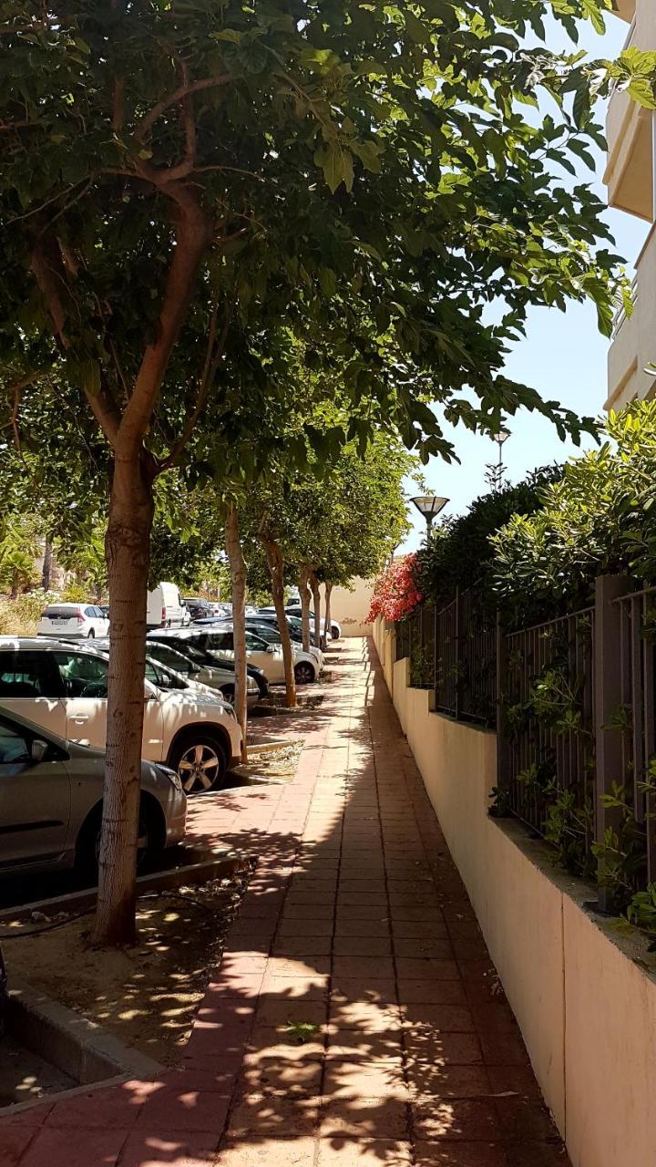شقة Costa Quebrada Residencial 1 بينالماذينا المظهر الخارجي الصورة